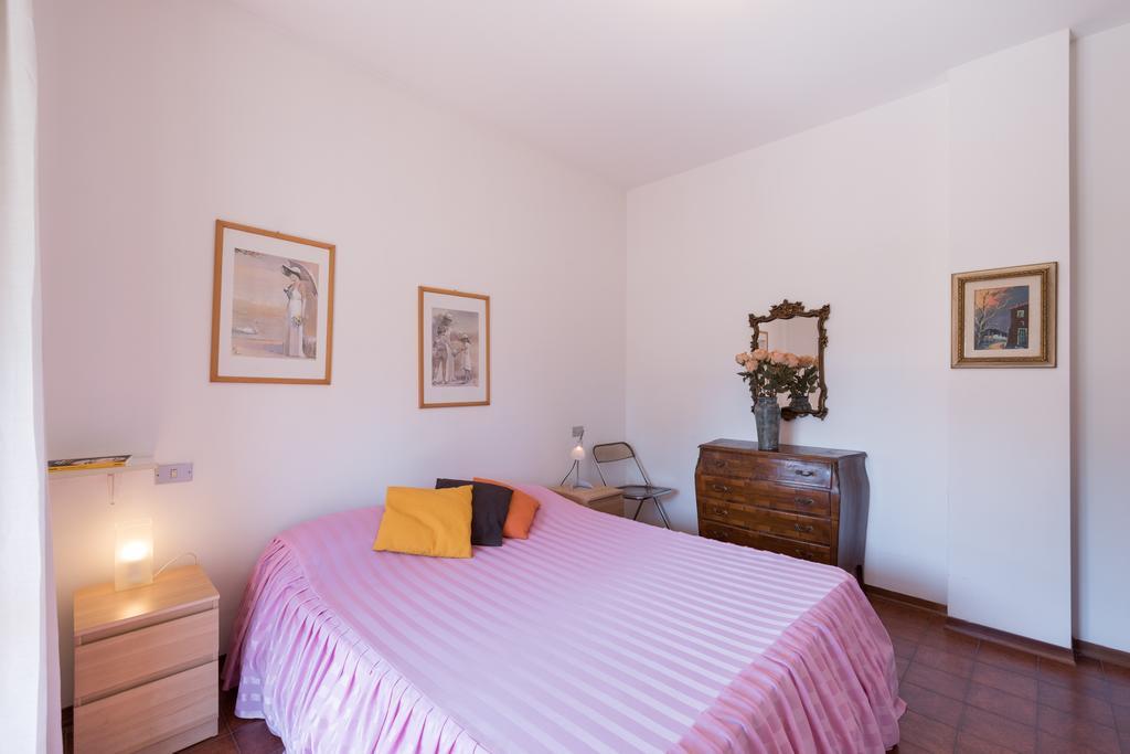 Comfort Beach House Marina di Massa Eksteriør billede