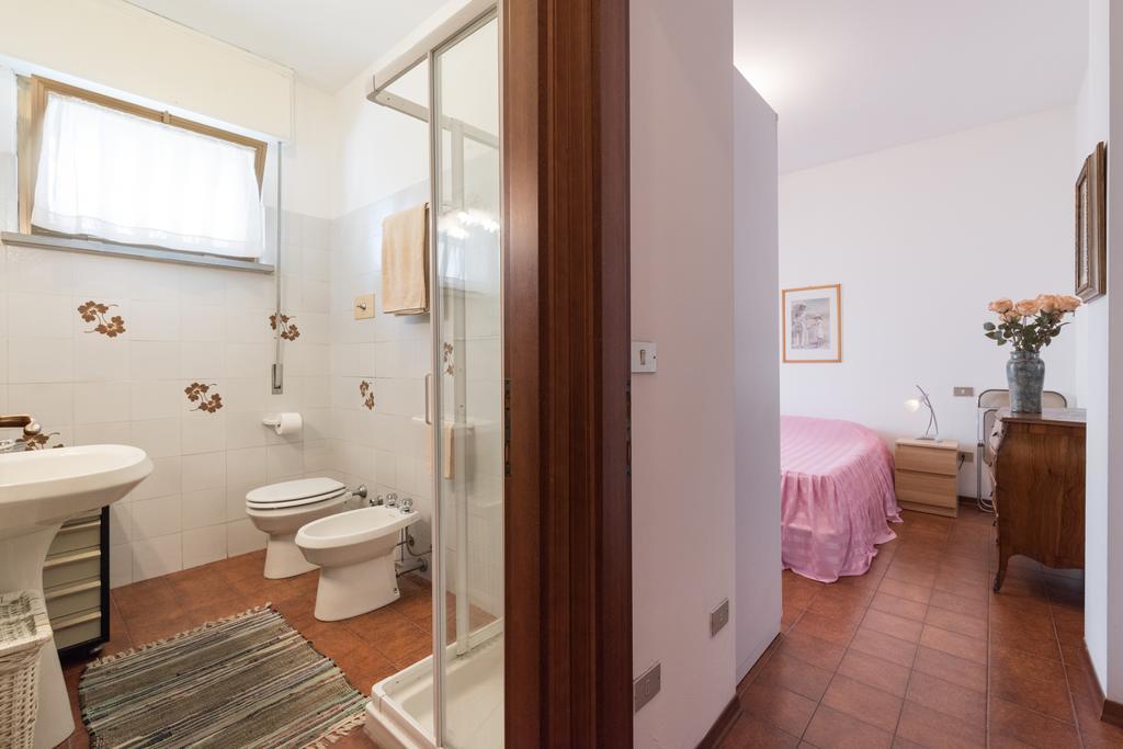 Comfort Beach House Marina di Massa Eksteriør billede